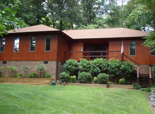 733 Lochaven Rd, Waxhaw, NC 28173