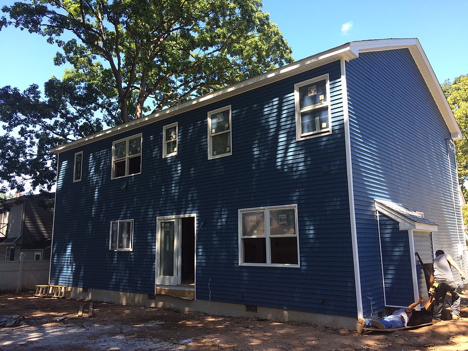 2nd image of 342 E Woodland Rd