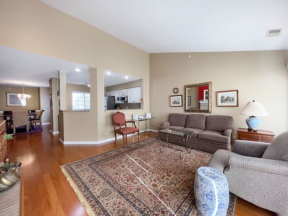 5th image of 1159 E Cambria Ln S #1159