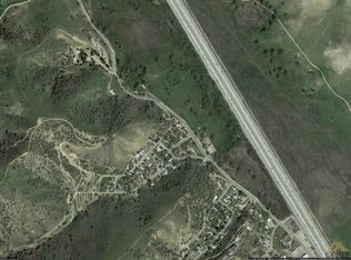 621 North Dr, Lebec, CA 93243