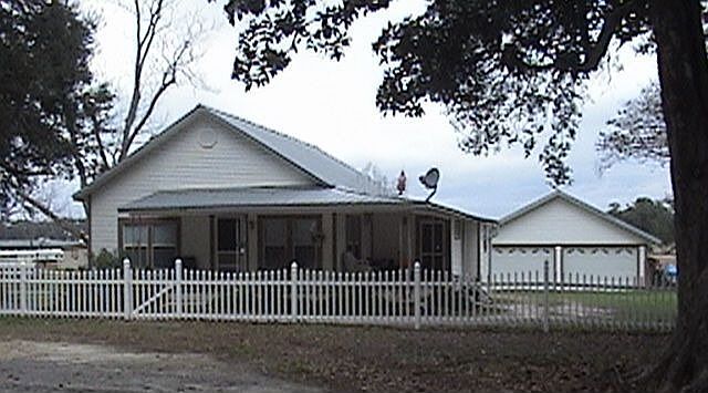 2nd image of 695 SE 160th St