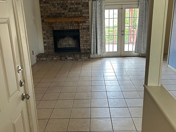 2nd image of 116 Saddle Dr