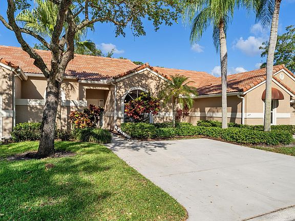 2nd image of 1903 Rosewood Way