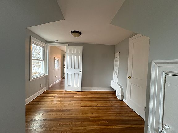 5th image of 1112 Meriden Rd #2A