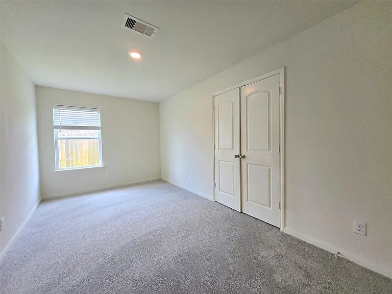 380 Stone Gage Dr — Photo 14