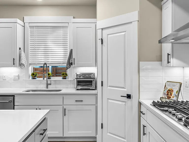 19318 SW Marshmallow Pl — Photo 10