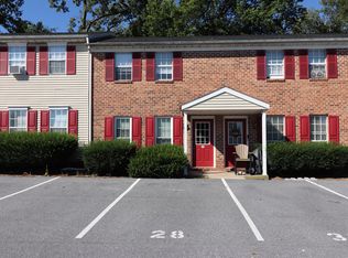 28 Oriole Dr, Ephrata, PA 17522
