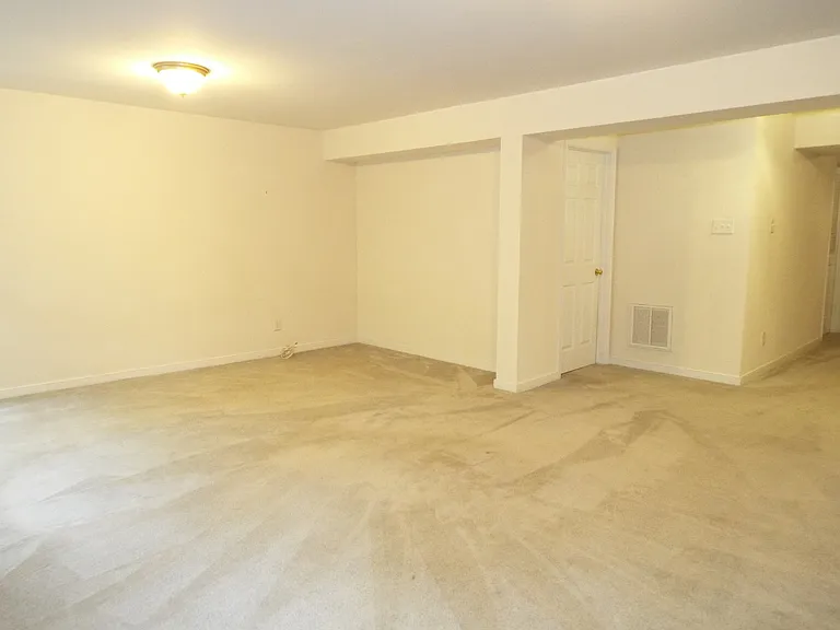 11485 Abbots Cross Ln — Photo 29