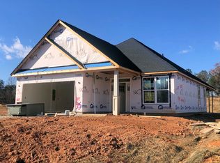 549 Landseer Dr, Landrum, SC 29356