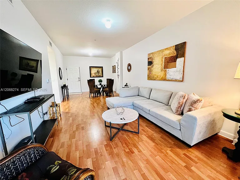 8390 SW 72nd Ave #521 — Photo 2
