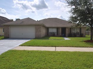 14098 Summer Breeze Dr E, Jacksonville, FL 32218