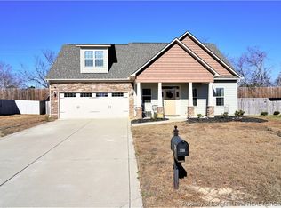 230 Weston Woods St, Raeford, NC 28376