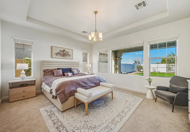 3930 E Iris Dr — Photo 19
