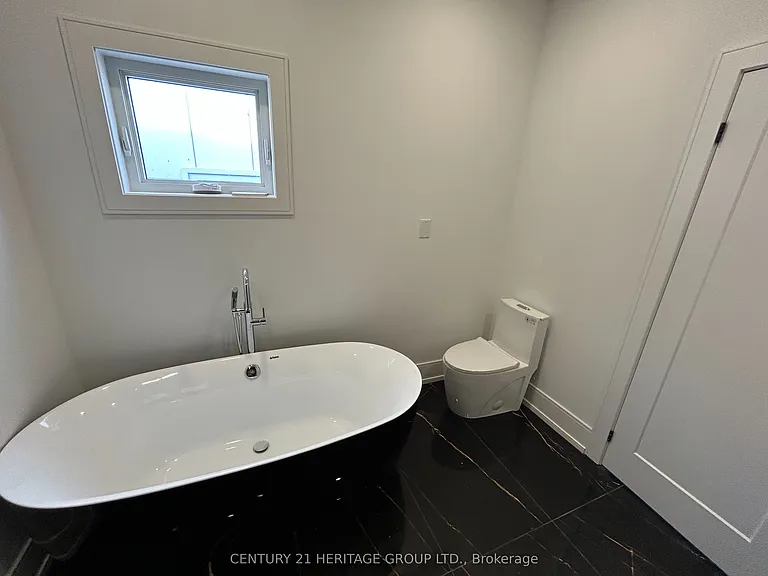 3716 Quayside Dr — Photo 15