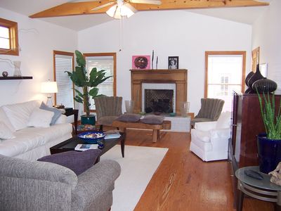 421 W Main St, Newburgh, IN, 47630