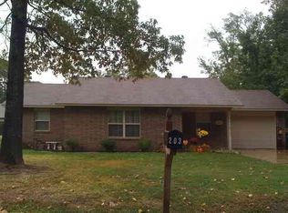 203 Edwards St, White Hall, AR 71602