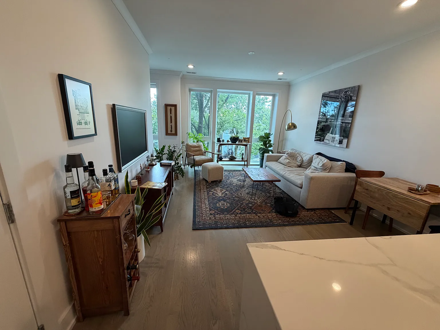 2 bed, 1200 sqft, $3,100 — Photo 2