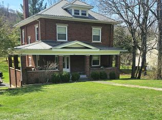 156 Claude Ln, Tazewell, VA