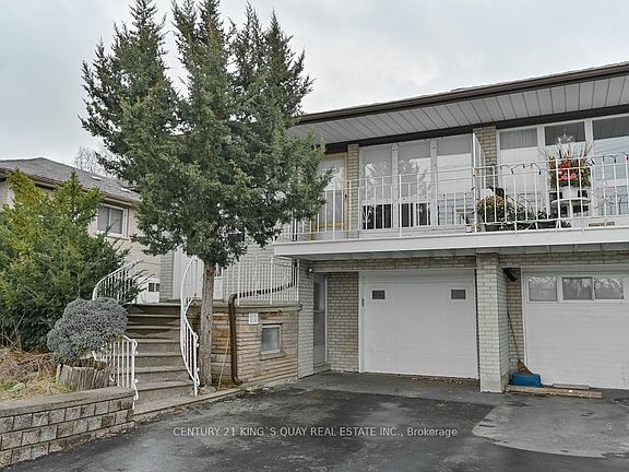2nd image of 989 Old Cummer Ave