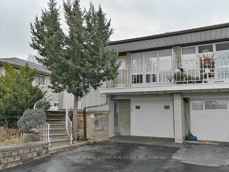 989 Old Cummer Ave #LOWER — Photo 2