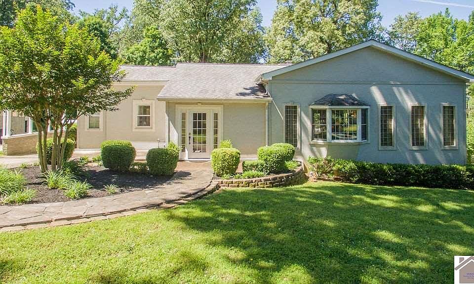 1st image of 219 Mimosa Ln