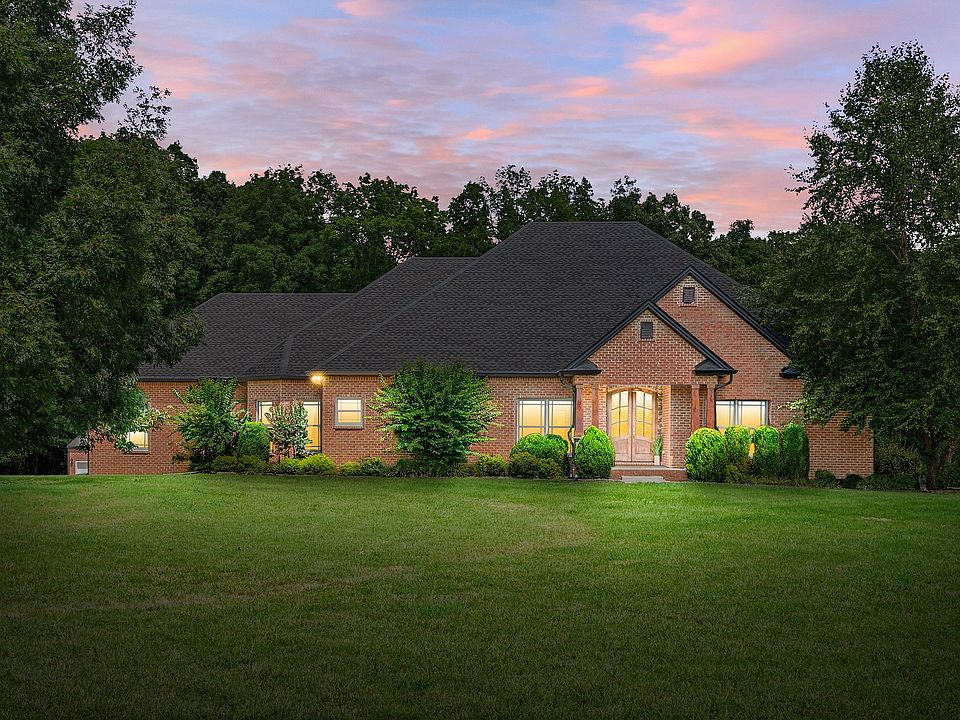 1st image of 635 Mobley Rd