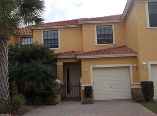 7376 Bristol Cir, Naples, FL 34120
