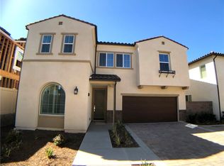 1221 Viejo Hills Dr, Foothill Ranch, CA 92610