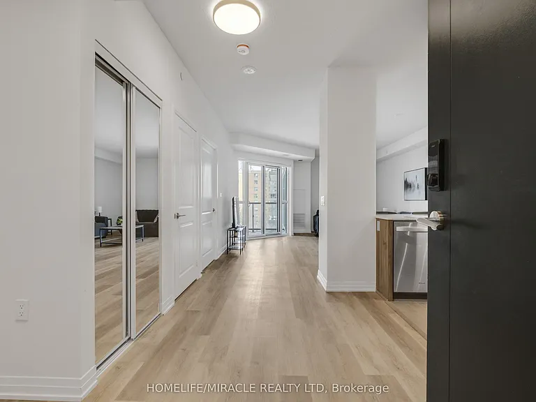 15 Watergarden Dr #511 — Photo 3