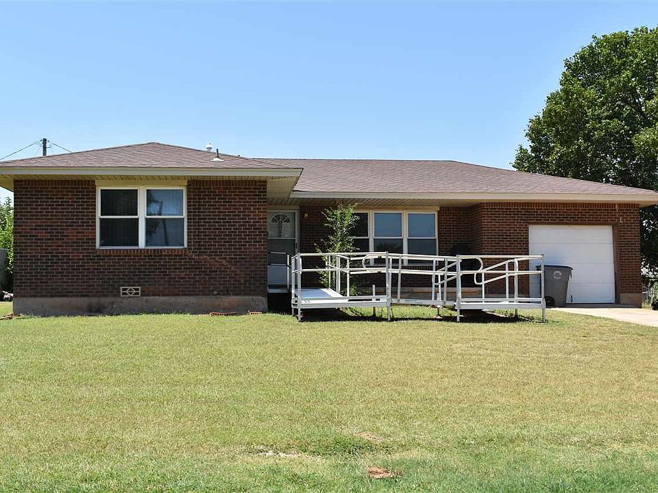 1st image of 307 SW 45th St