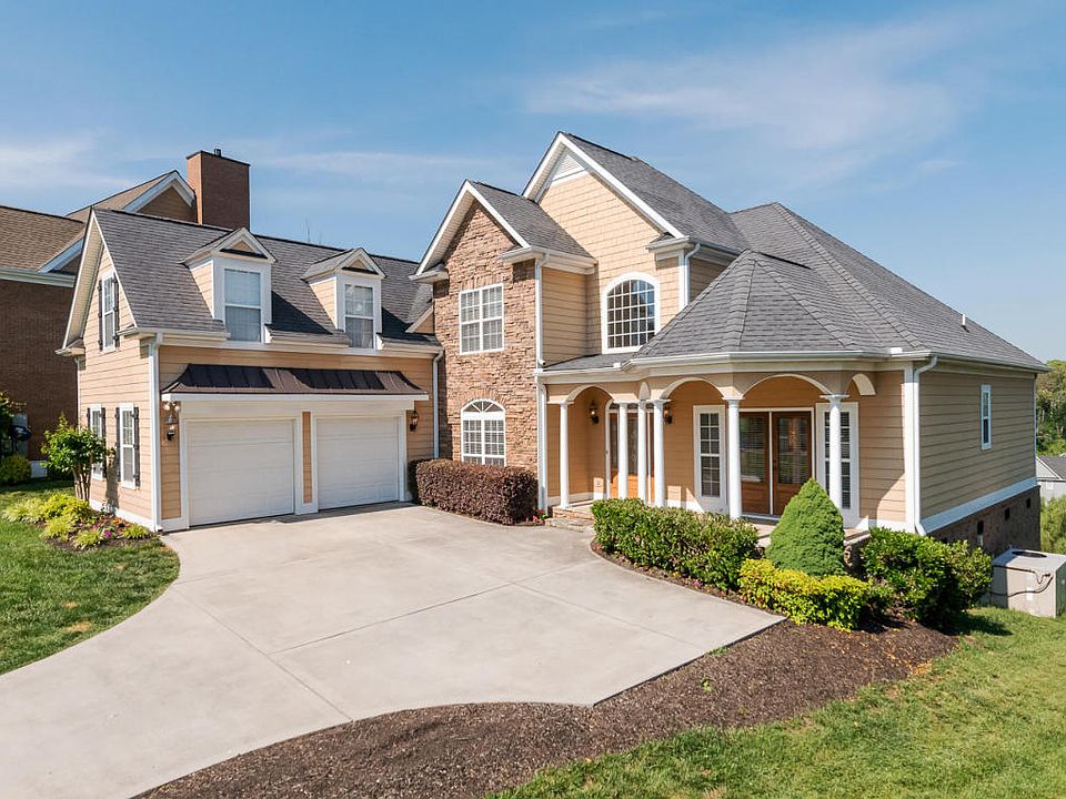 1st image of 2708 Magnolia Pointe Ln