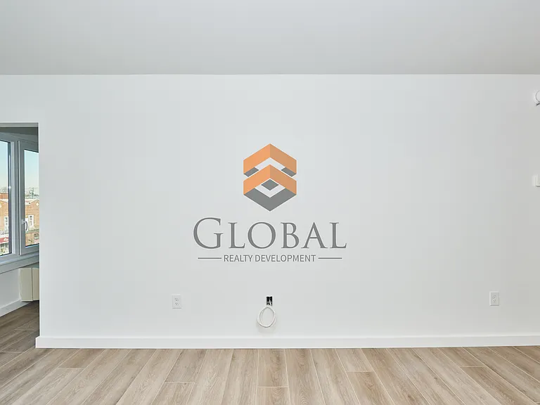790 Allerton Ave #303 — Photo 9