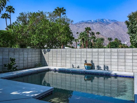 4th image of 558 N Hermosa Dr