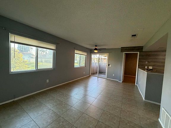 2nd image of 3736 E Oak Creek Dr