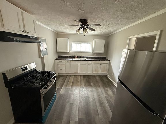 2nd image of 214 Keeling Rd