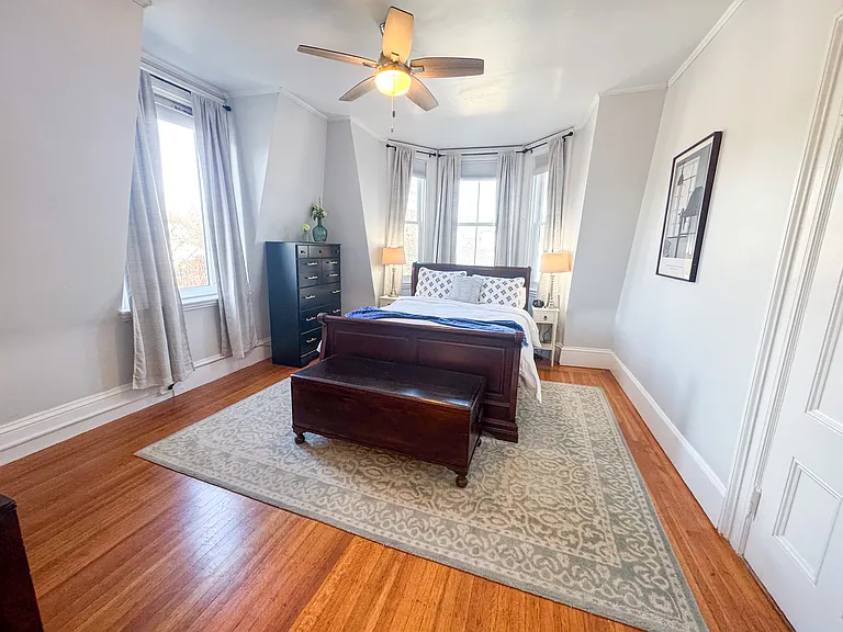 39 Cypress St #2 — Photo 10