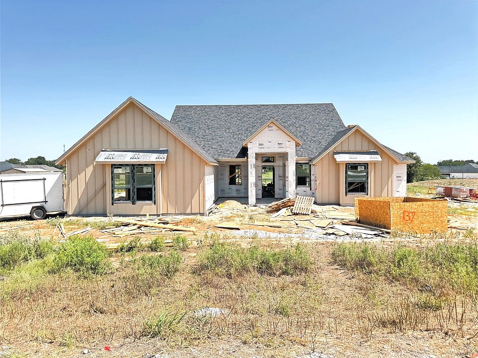1st image of 137 Lula Ln