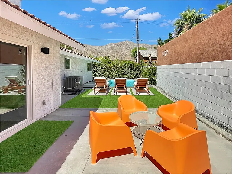 54905 Avenida Diaz — Photo 18