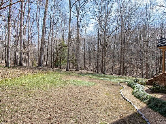 3rd image of 14670 Ramblewood Dr