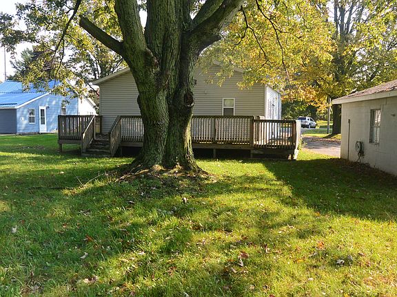 5th image of 312 Reading Ave