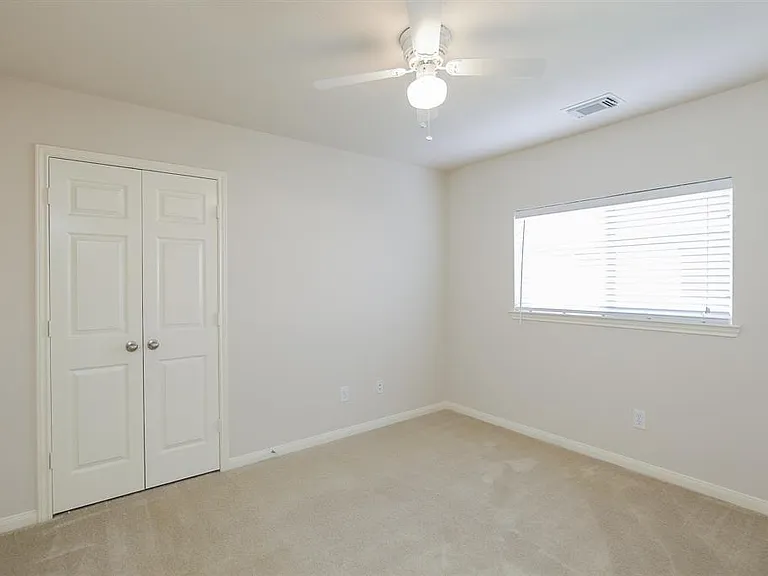 11414 Ryan Manor Dr — Photo 9