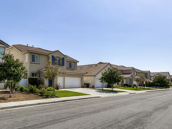 2nd image of 26923 Storrie Lake Dr
