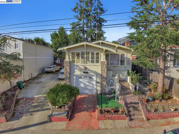 4035 Magee Ave, Oakland, CA 94619