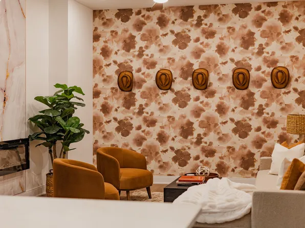 3509 Charlotte Ave W #201, Nashville, TN 37209