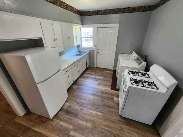 227 N Hope Avenue Off #100, Ada, OK 74820