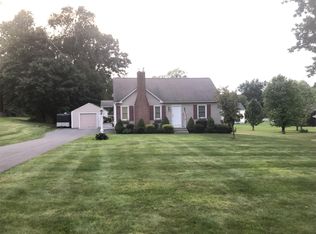 14 Redstone Dr, East Longmeadow, MA 01028