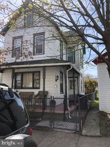 8 Spring Garden St, Riverside, NJ, 08075
