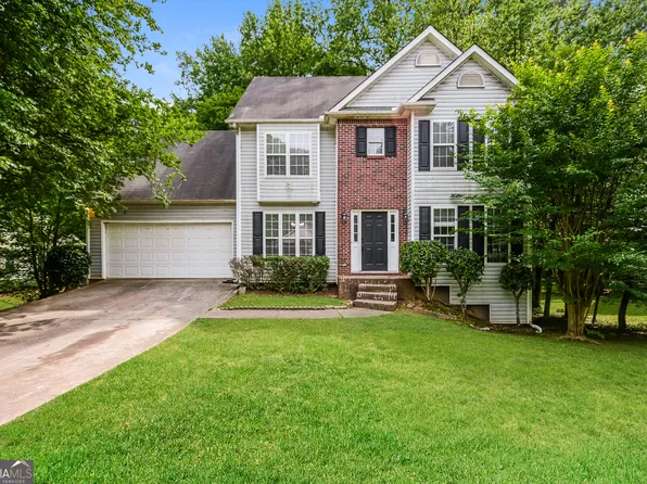 3433 Mosswood Ln, Rex, GA 30273