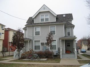 531 S Van Buren St APT 2, Iowa City, IA 52240