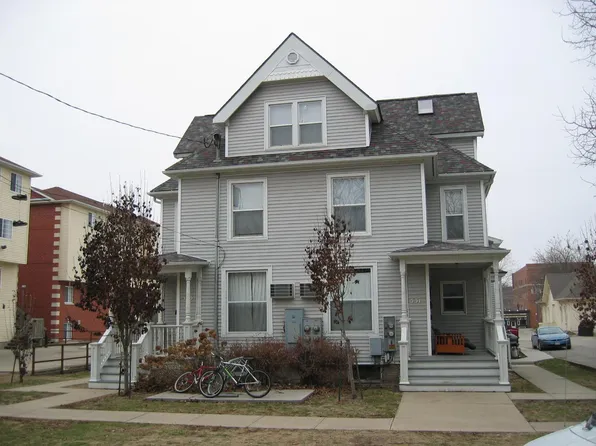 531 S Van Buren St APT 2, Iowa City, IA 52240